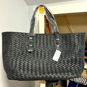 Neumann Marcus woven tote!